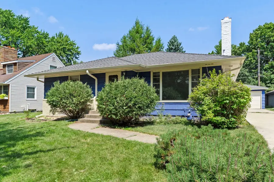 1739 Hampshire Avenue, Saint Paul, MN 55116 - #2