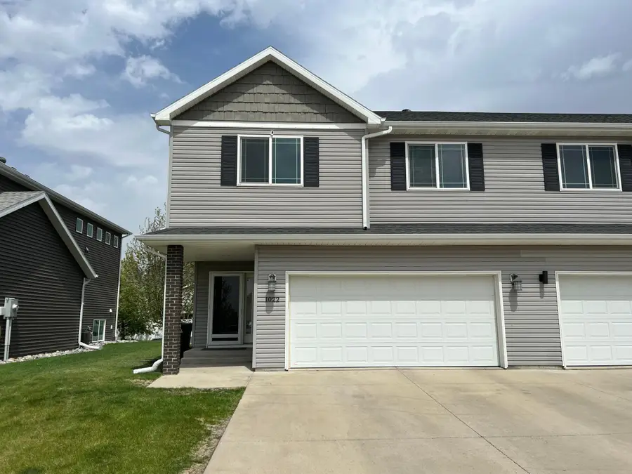 1022 31st Avenue W, West Fargo, ND 58078 - #2