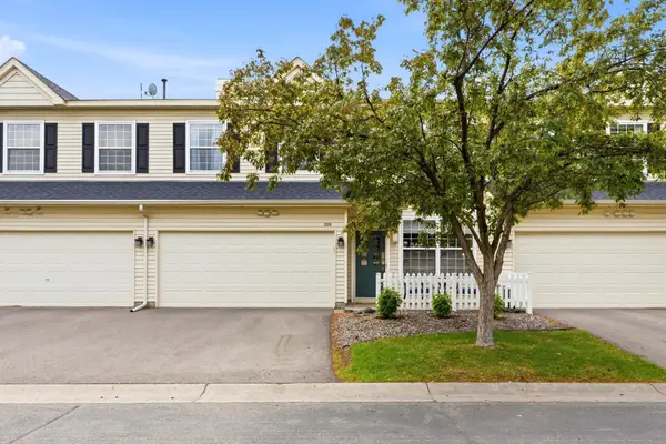 13730 54th Avenue N #208, Plymouth, MN 55446