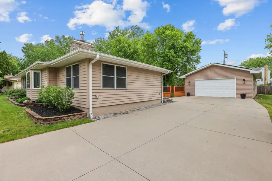 10101 Harrison Road, Bloomington, MN 55437 - #2