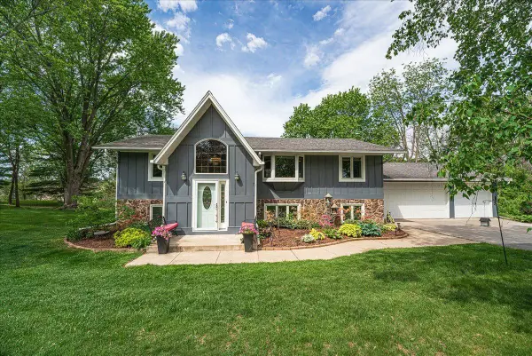 20426 Kanes Lane, Prior Lake, MN 55372