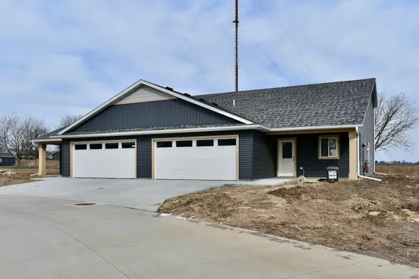 1151 Eagle Lane, Wabasha, MN 55981