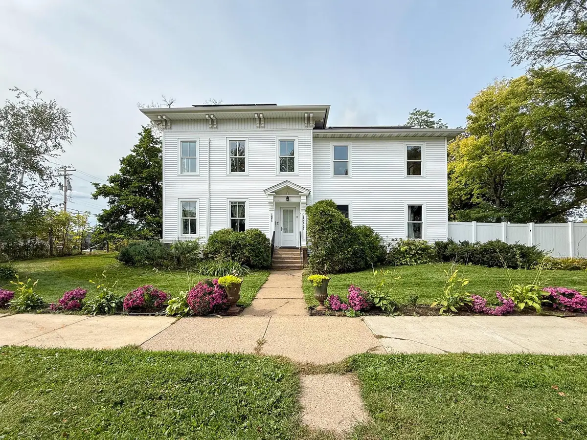 221 Vine Street, Hudson, WI 54016 - #1