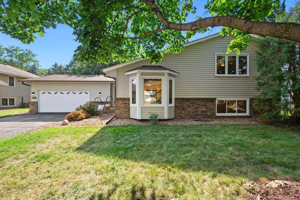 13924 W Preserve Boulevard, Burnsville, MN 55337 - #1