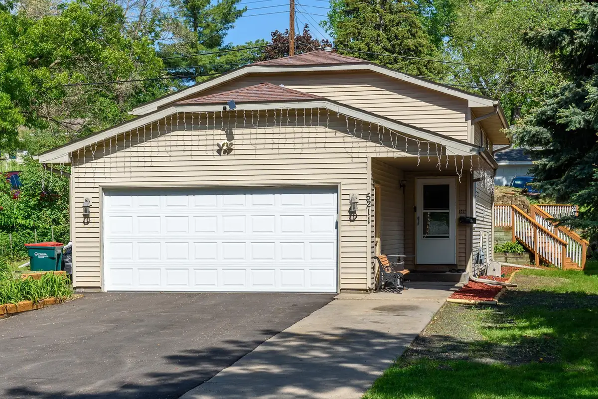 5211 6th Street Ne, Columbia Heights, MN 55421 - #1