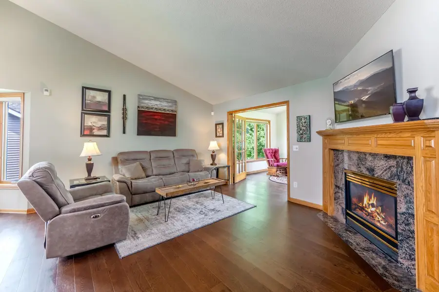 3022 Highpointe Curve, Roseville, MN 55113 - #3