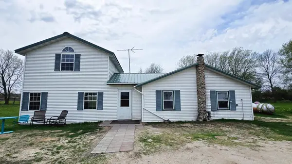 11154 County Road 71 Ne, Nelson, MN 56355