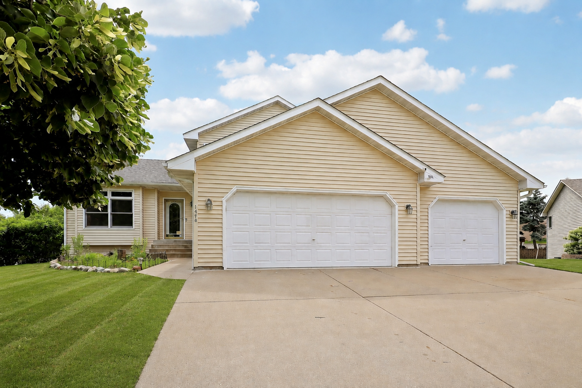 1448 Surrey Alcove, Woodbury, MN 55125 - #1