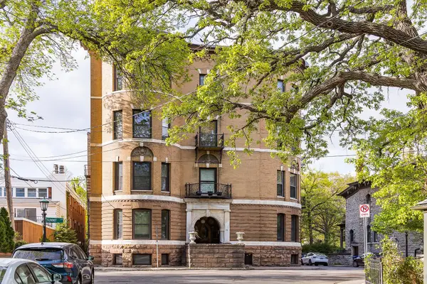 11 Summit Court #11, Saint Paul, MN 55102