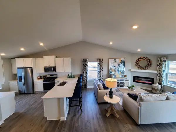 7345 Imperial Way, Elko New Market, MN 55020