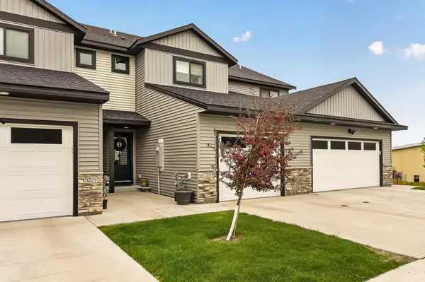 5205 Harvest Square Place Nw, Rochester, MN 55901