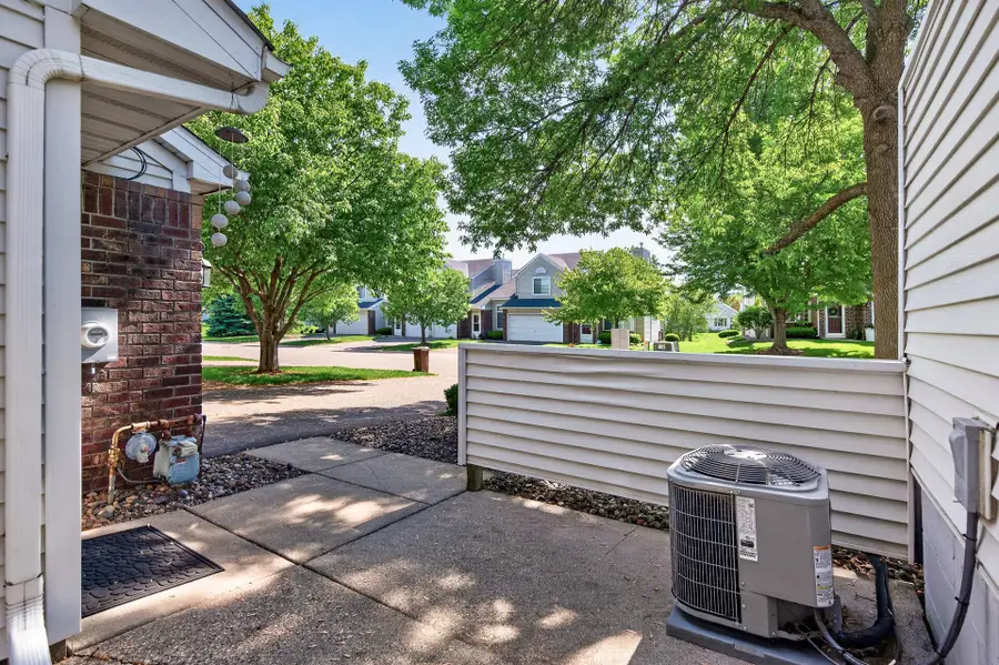 4255 Merrimac Lane N #41, Plymouth, MN 55446 - #2