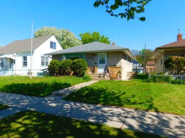 1087 Magnolia Avenue E, Saint Paul, MN 55106