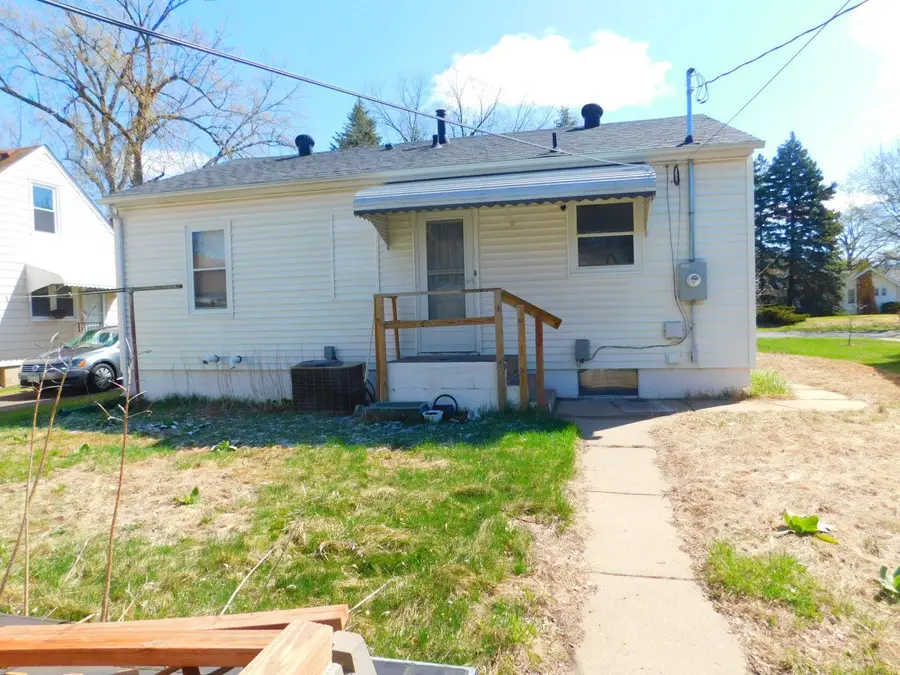 4510 6th Street Ne, Columbia Heights, MN 55421 - #3