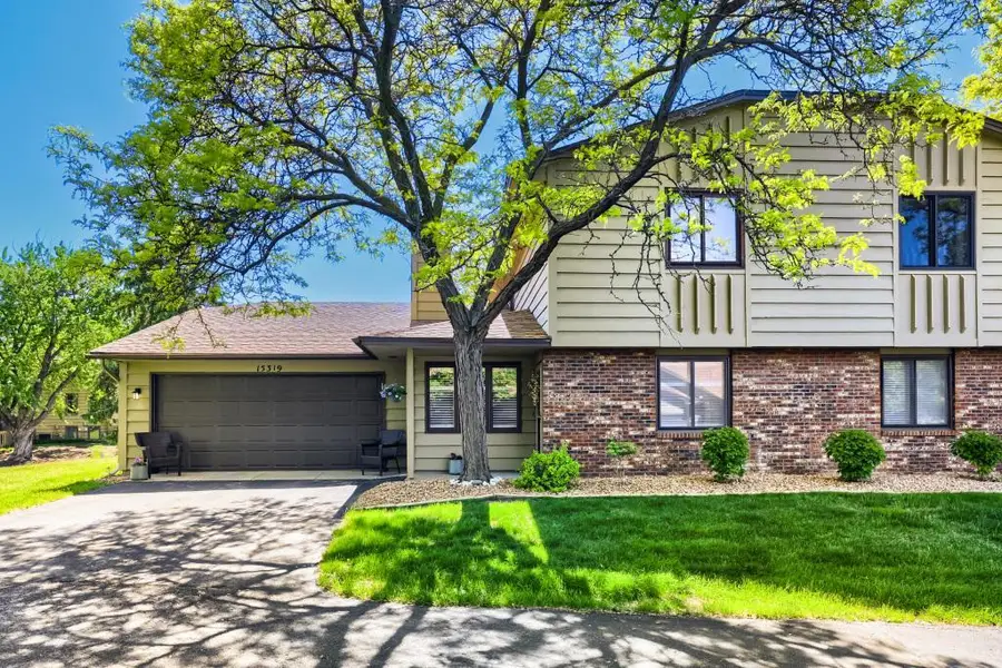 15319 40th Avenue N, Plymouth, MN 55446 - #3