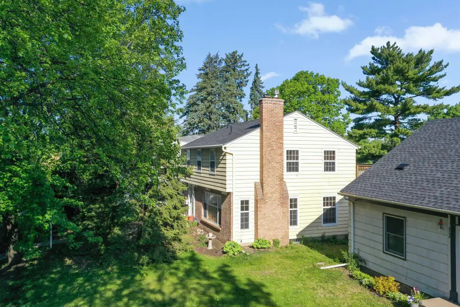 2312 Mount View Avenue, Minneapolis, MN 55405 - #2