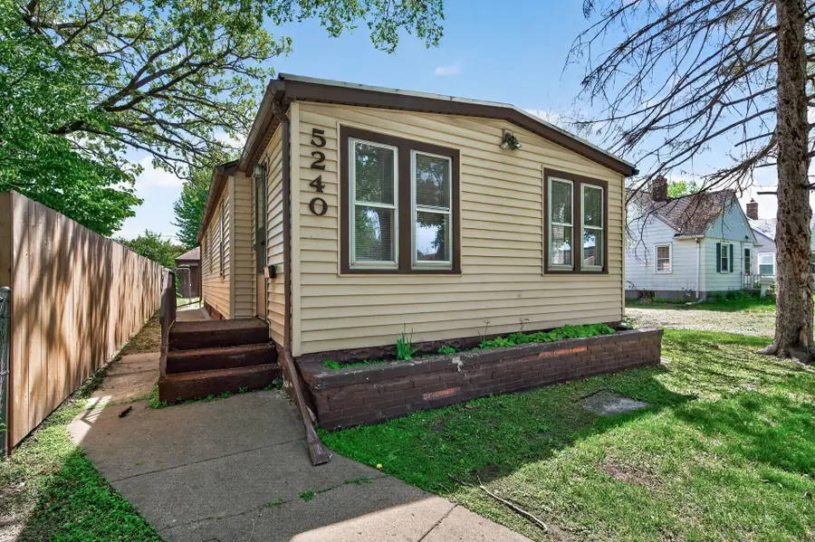 5240 Dupont Avenue N, Minneapolis, MN 55430 - #2