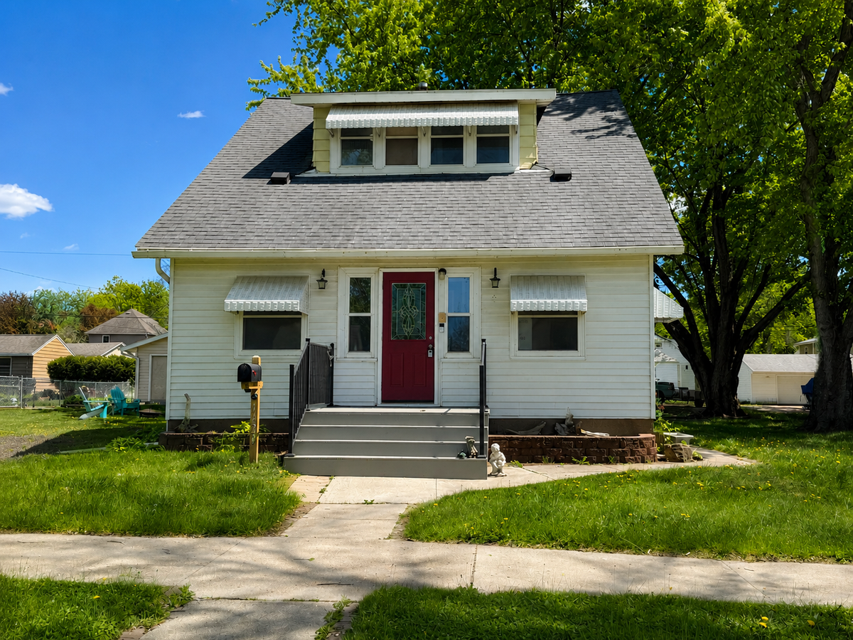 1423 N 2nd Street, Mankato, MN 56001 - #1