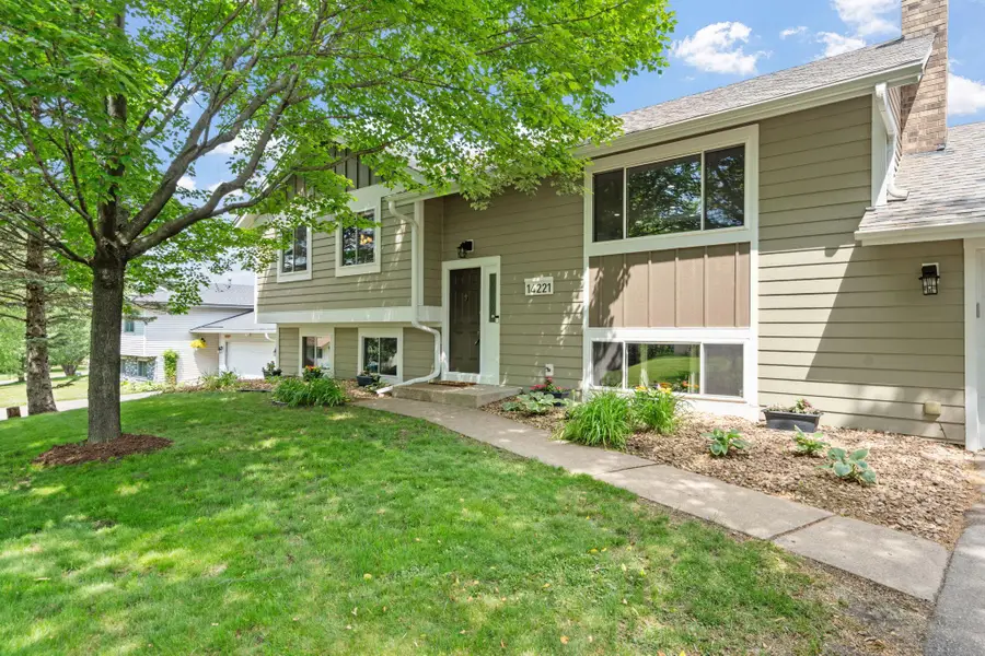 14221 11th Avenue S, Burnsville, MN 55337 - #2