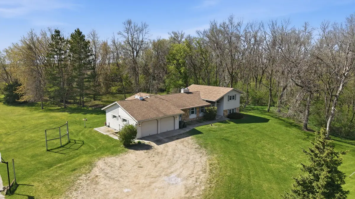 830 Calvary Road Se, Osakis, MN 56360 - #1