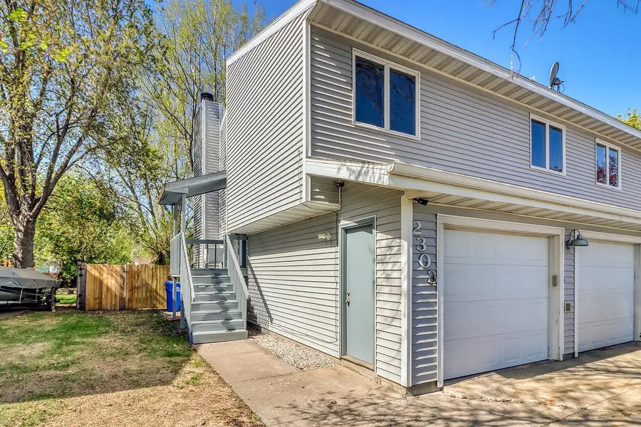 2303 18th Street S, Fargo, ND 58103 - #2