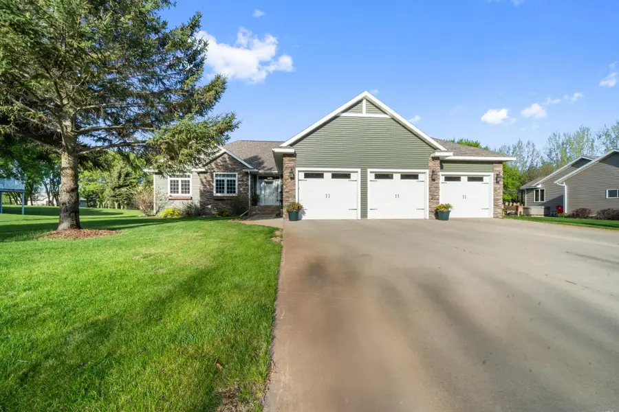 4201 Rue De Frenchman Ne, Alexandria, MN 56308 - #3