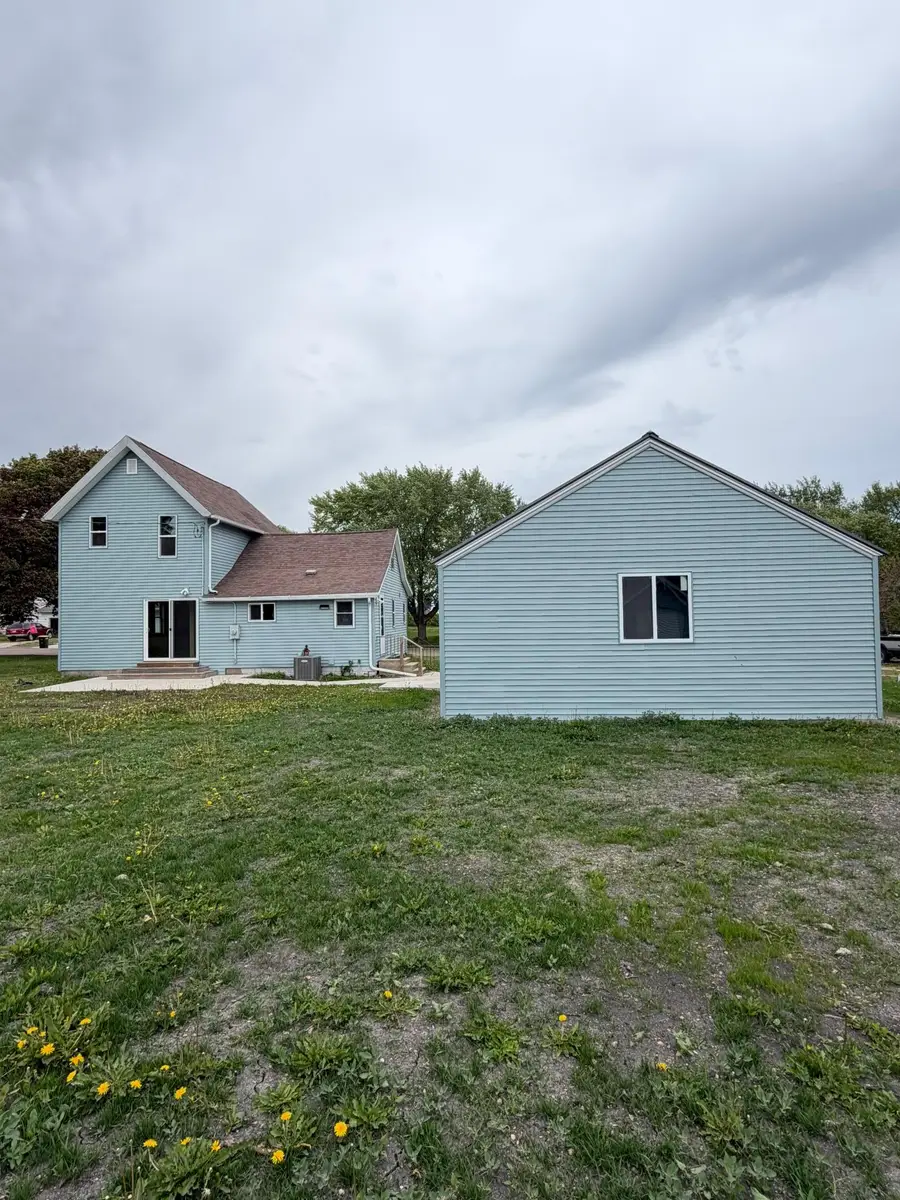 506 E Mondale Street, Elmore, MN 56027 - #3
