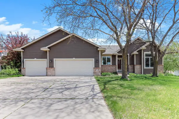 3749 Fox Trail, Saint Bonifacius, MN 55375