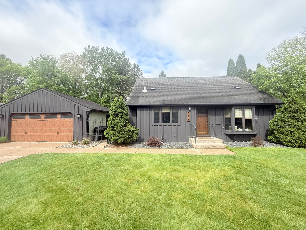 3683 Howard Avenue, White Bear Lake, MN 55110 - #1
