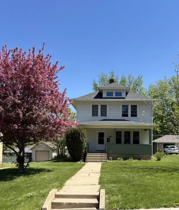 513 Red Wing Avenue, Kenyon, MN 55946