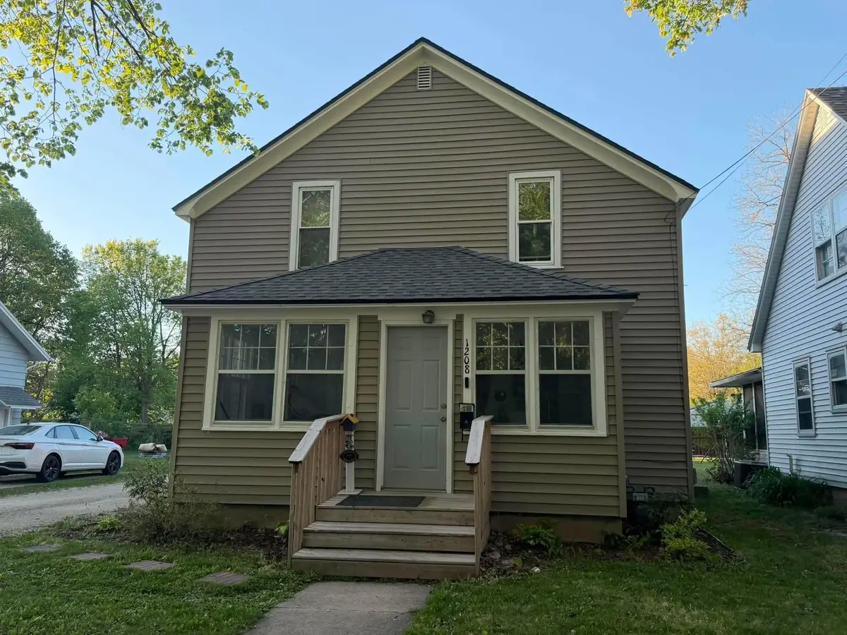 1208 5th Avenue Nw, Austin, MN 55912 - #1