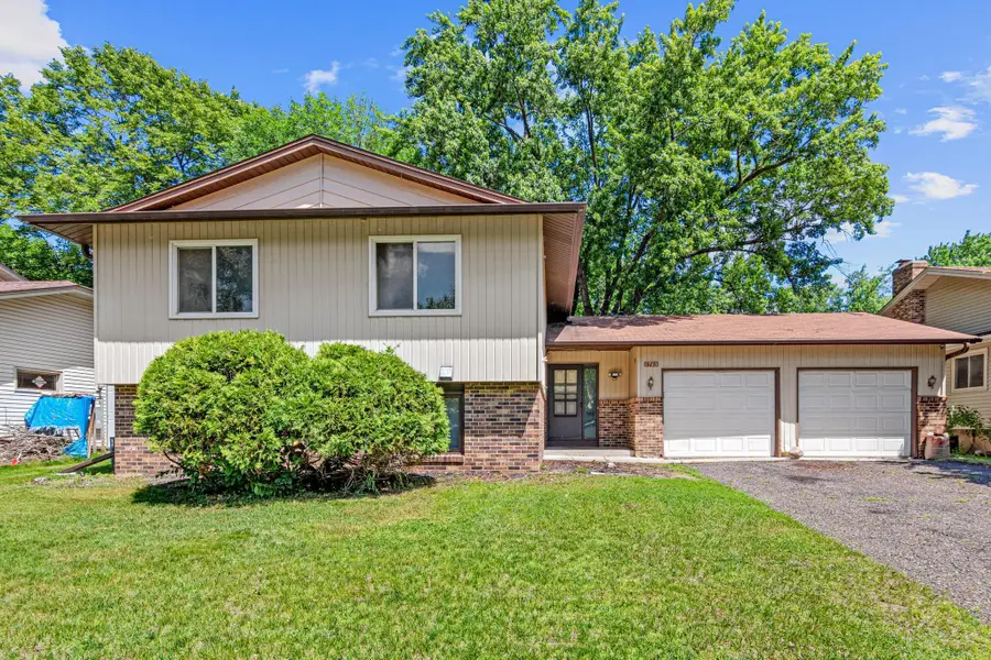 6748 81st Avenue N, Brooklyn Park, MN 55445 - #2