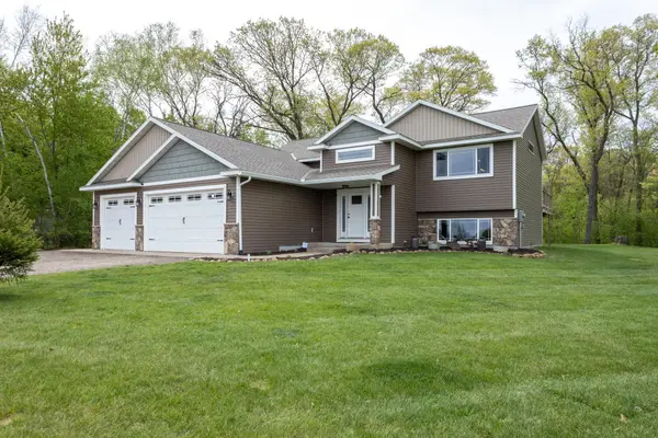 7956 325th Avenue Nw, Princeton, MN 55371
