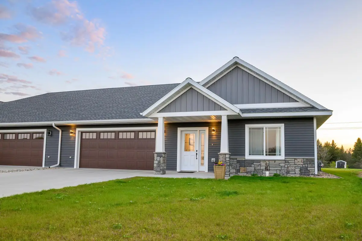 301 Old Glory Drive Ne, Alexandria, MN 56308 - #1