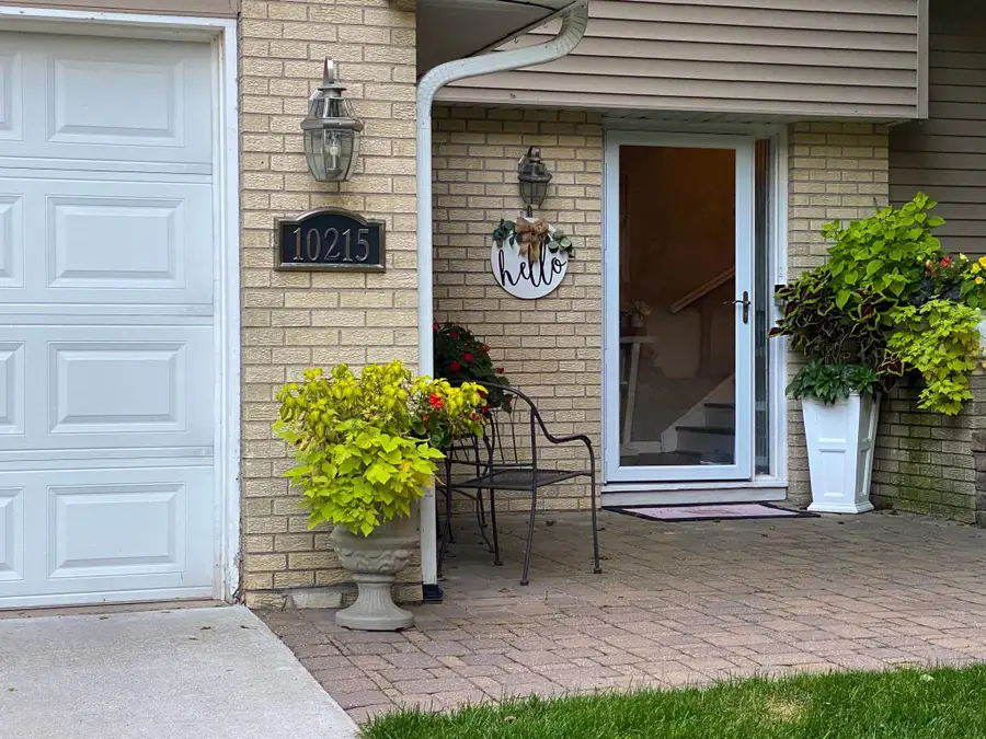 10215 39th Avenue N, Plymouth, MN 55441 - #2