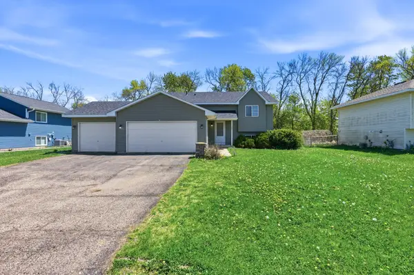 125 Gloria Avenue, Green Isle, MN 55338