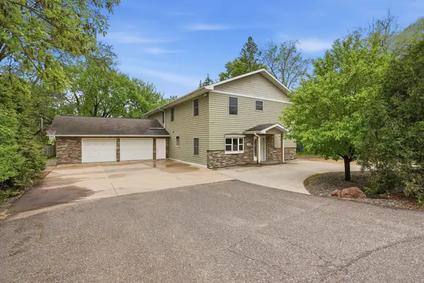 870 County Road F E, Vadnais Heights, MN 55127