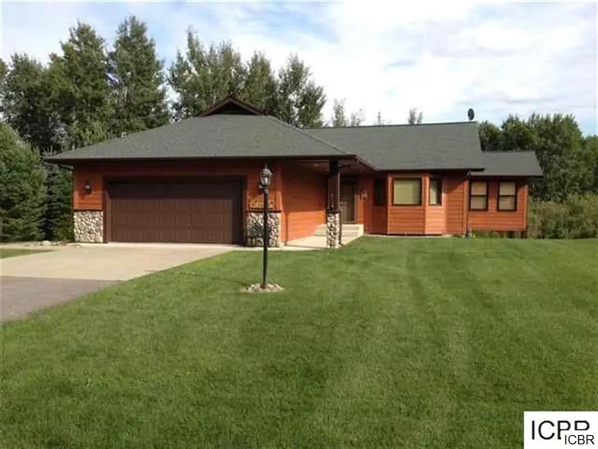20170 Sugarbrooke Ln, Cohasset, MN 55721 - #1