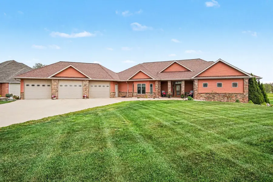 903 Fairway Drive, Pipestone, MN 56164 - #2