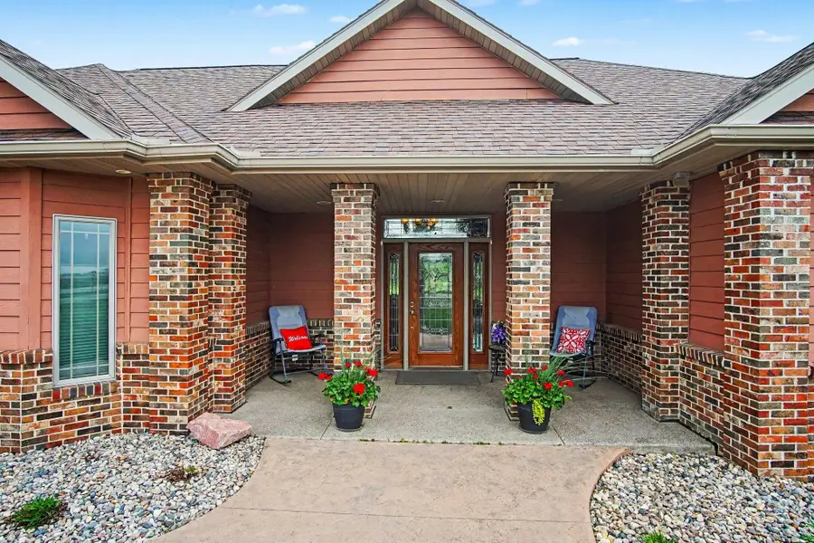 903 Fairway Drive, Pipestone, MN 56164 - #3