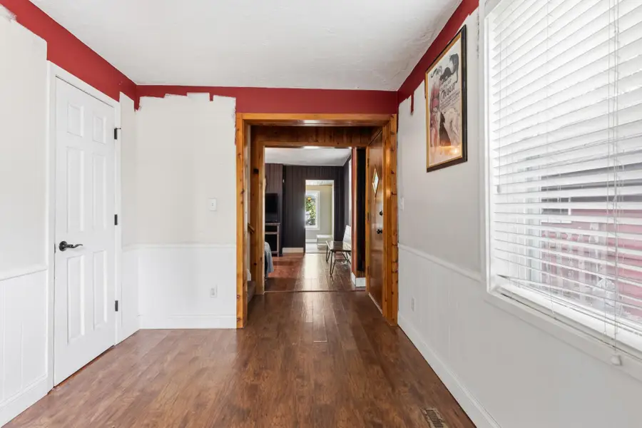 411 2nd Avenue E, Shakopee, MN 55379 - #3