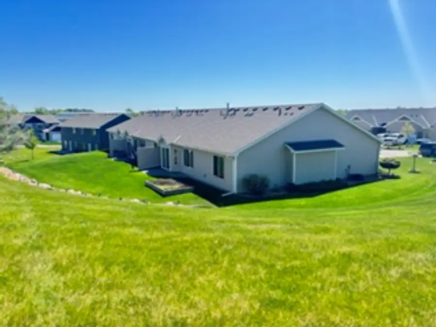 638 4th Circle Drive Se, Lonsdale, MN 55046 - #3