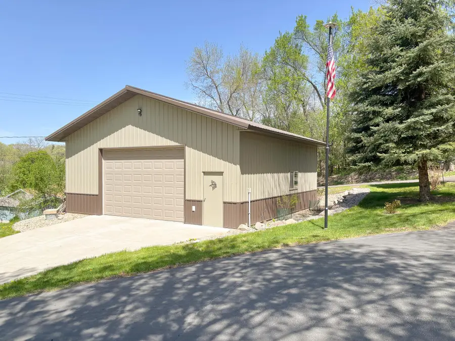 317 Union Avenue N, Fergus Falls, MN 56537 - #3