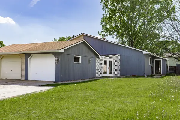 2321 Country Club Parkway, Moorhead, MN 56560
