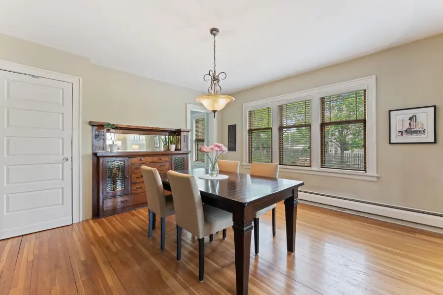 586 Ashland Avenue #2, Saint Paul, MN 55102 - #3
