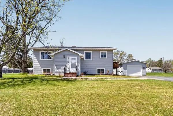 515 Columbus Avenue, Cohasset, MN 55721