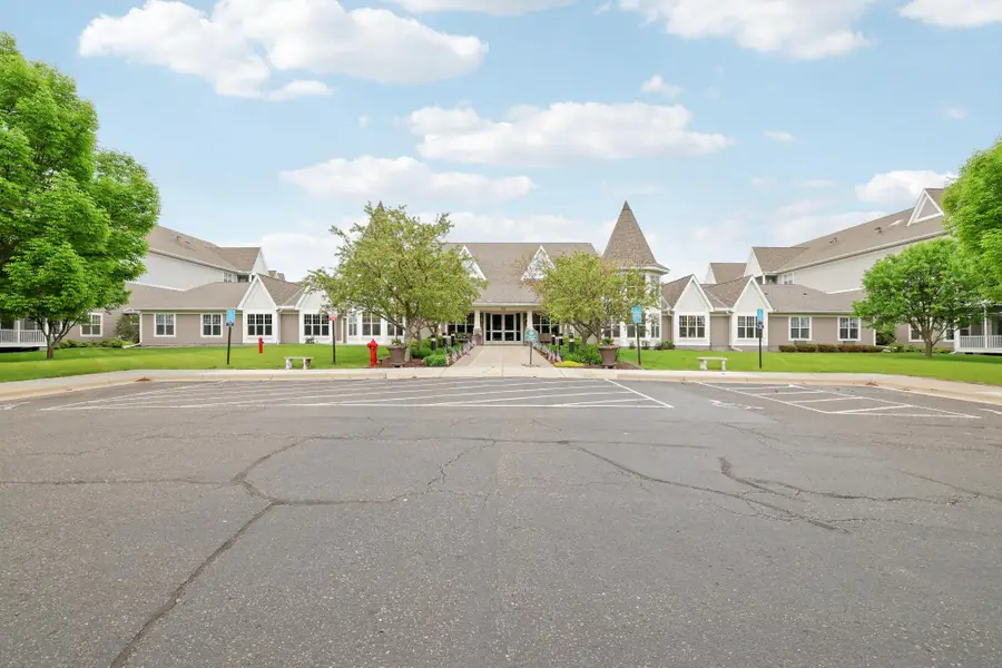 100 Clydesdale Trail #113, Medina, MN 55340 - #2