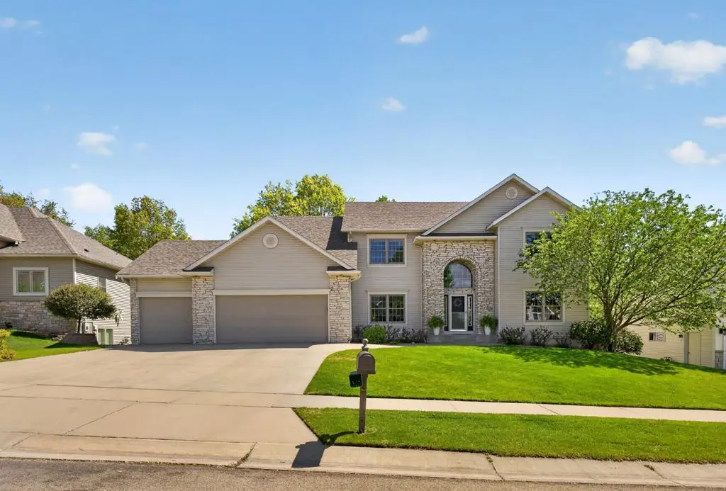 1526 Monterey Lane Sw, Rochester, MN 55902 - #1