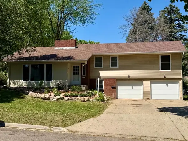 406 Olander Street, Worthington, MN 56187