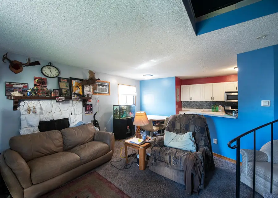 7404 72nd Lane N, Brooklyn Park, MN 55428 - #3
